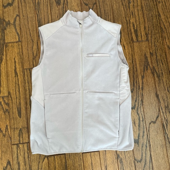 FIGS Light Gray Fleece Vest - Picture 1 of 10